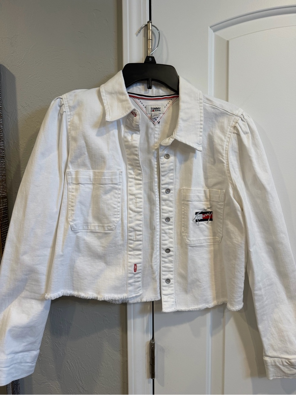 Tommy Hilfiger Cropped White Button Up Jacket